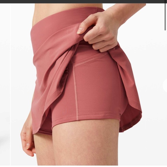 ❤️LULULEMON PLAY OFF THE PLEATS SKIRT/SKORT-CHERRY TINT-8/10/12❤️ - Picture 8 of 11